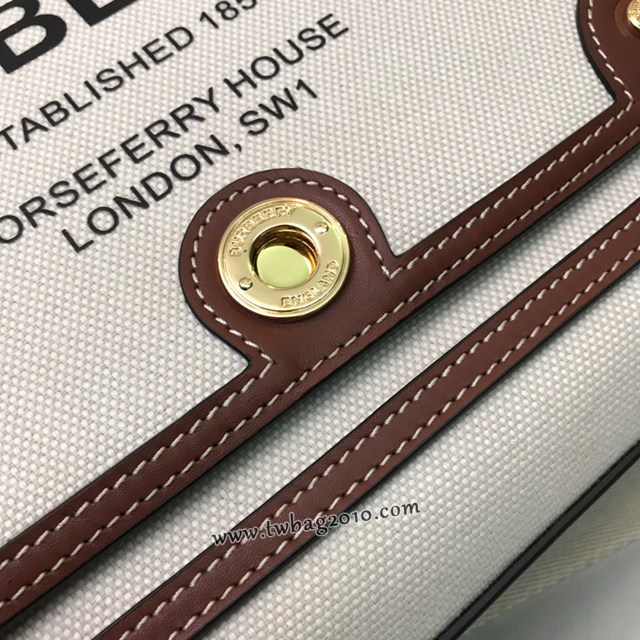 Burberry專門店新款背斜女包 巴寶莉經典帆布配皮翻蓋女士肩背包 yxb1505